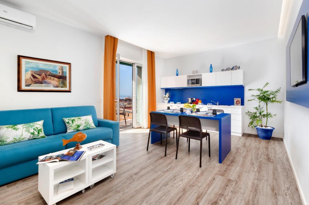 Shabby Chic Seaview Apartments Castellammare di Stabia Εξωτερικό φωτογραφία