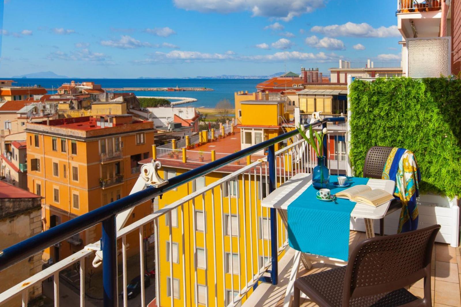 Shabby Chic Seaview Apartments Castellammare di Stabia Εξωτερικό φωτογραφία